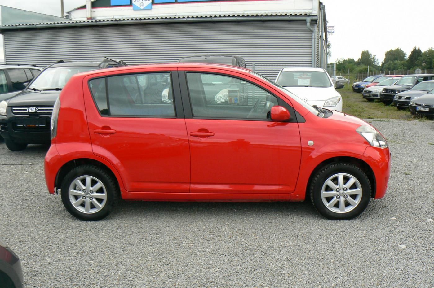 Daihatsu Sirion, 1,3 4x4 - fotka 2