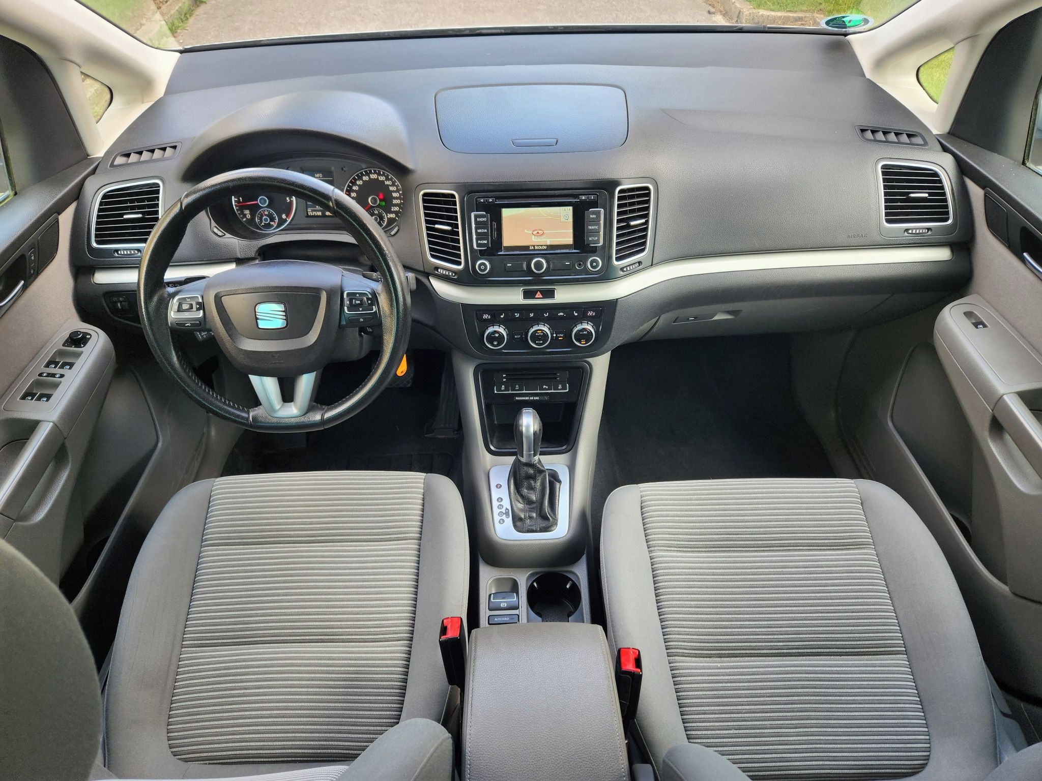 Seat Alhambra, DSG 7 míst Serviska Nová STK - fotka 6
