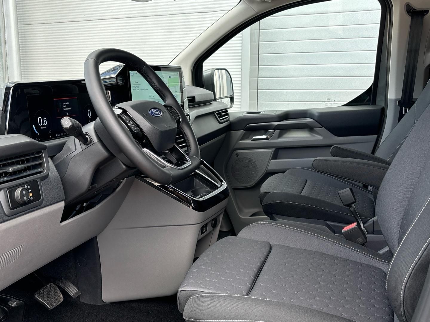 Ford Tourneo Custom, 170k AWD AUT8 + výbava 225tis - fotka 6
