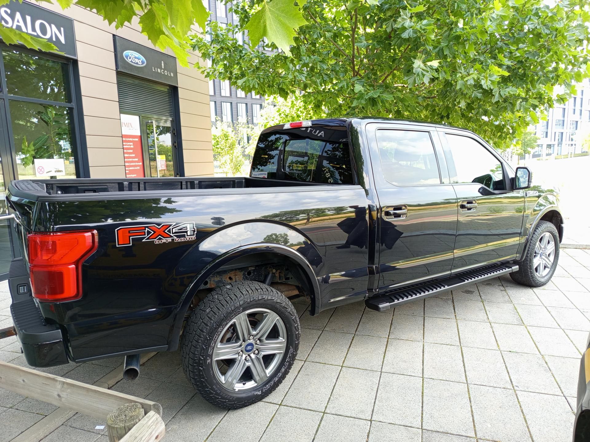 Ford F-150, Lariat FX4, u majitele - fotka 2