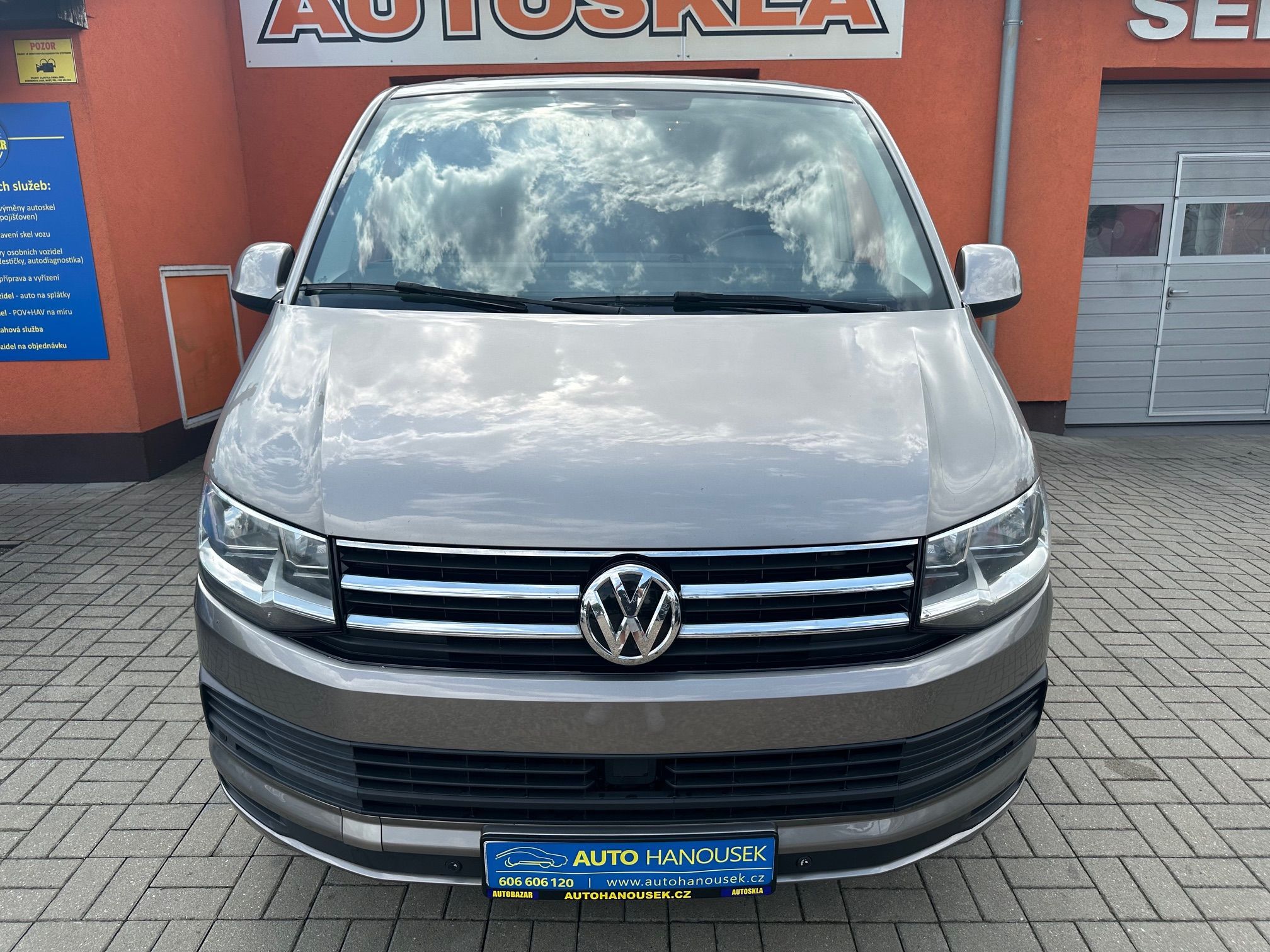 Volkswagen Caravelle, 2.0 TDI 110KW ACC,NAVI,výhřev - fotka 6