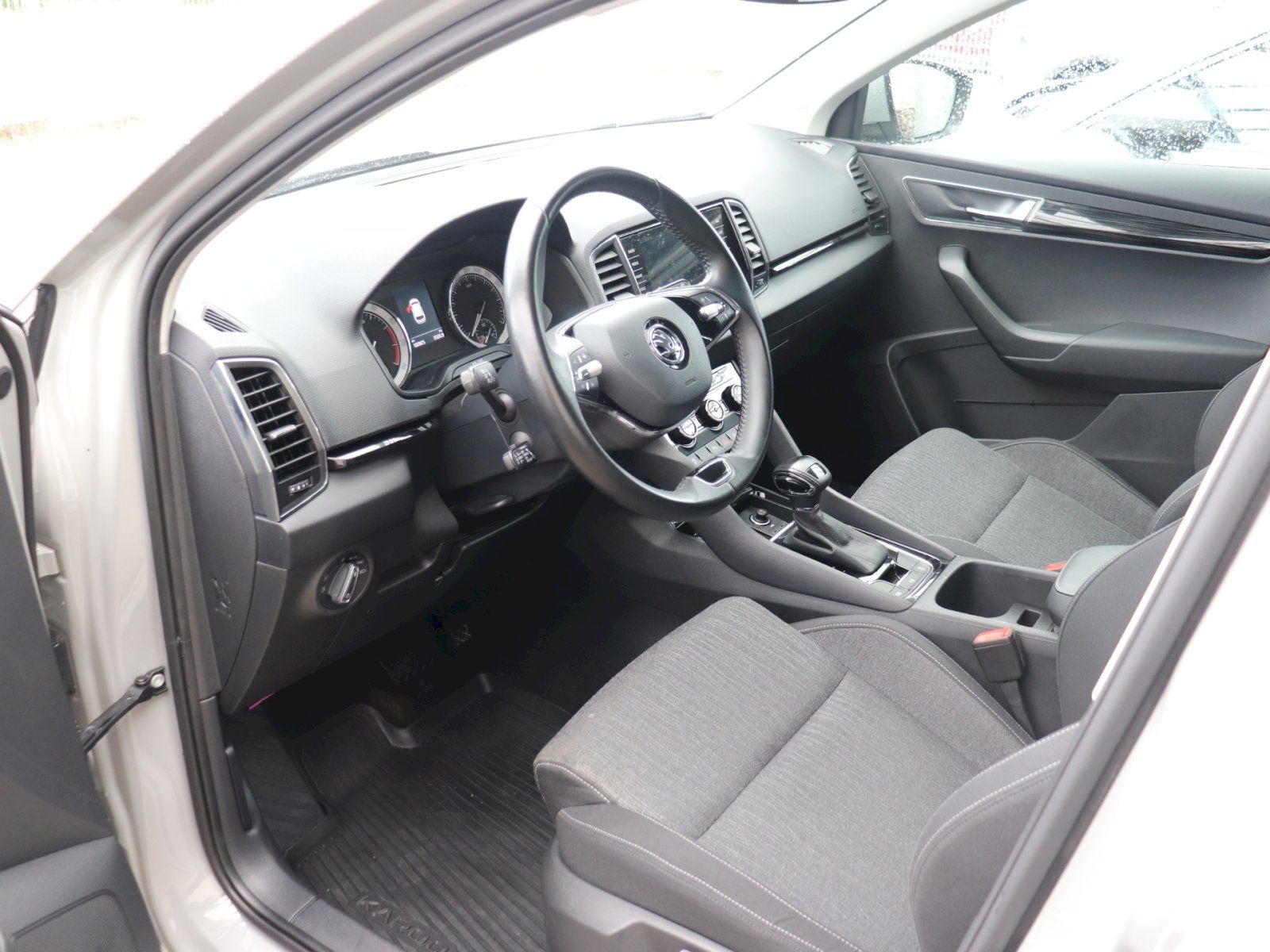 Škoda Karoq, Karoq Style 1.5 TSI / 110KW 7A - fotka 6