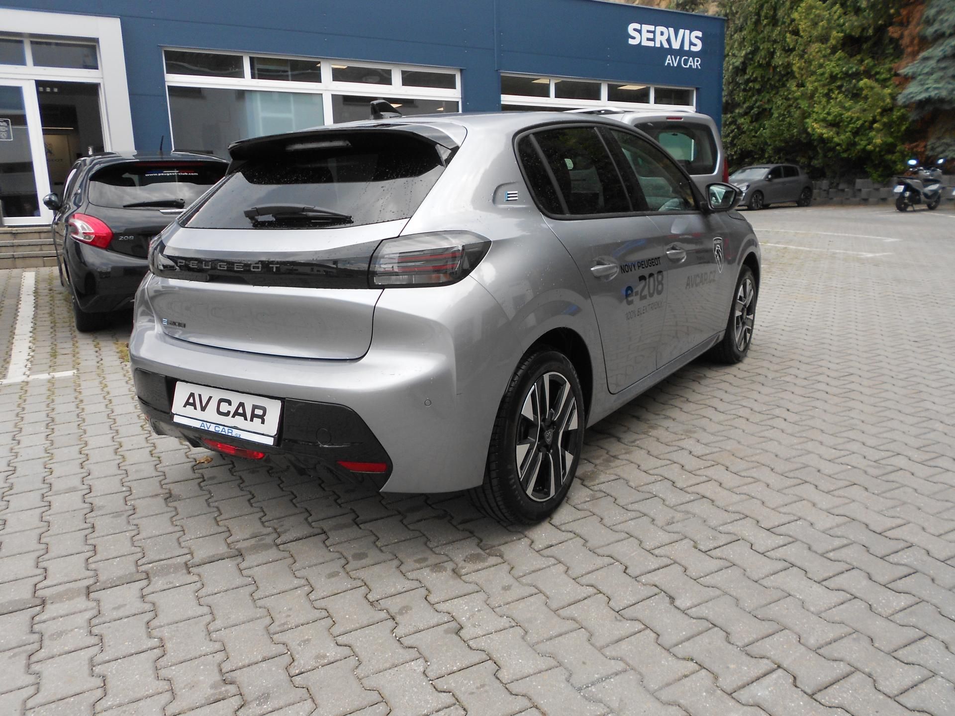 Peugeot 208, ALLURE Elektromotor 115 kW / 1 - fotka 3