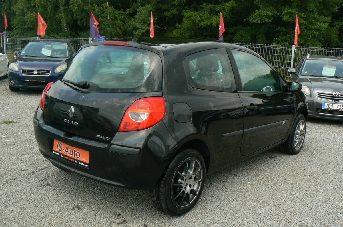Renault Clio, 1,5 dCI - fotka 4