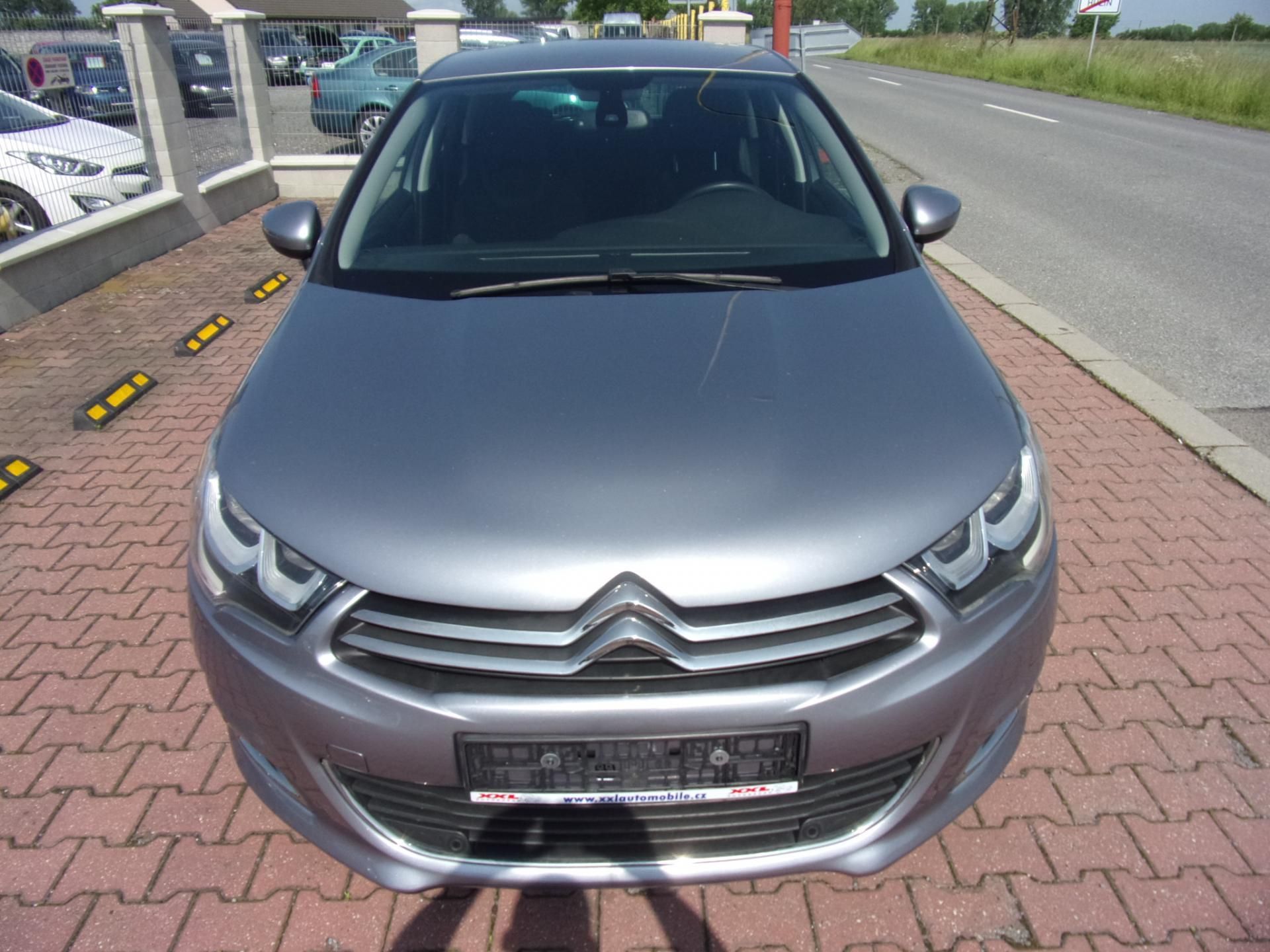 Citroën C4, 1,6HDI AC ALU NAVI AUTOMAT - fotka 4