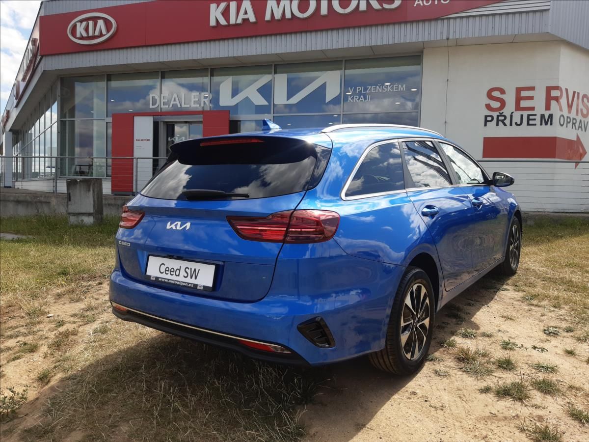 Kia Cee´d, SW TOP 1,5 Turbo 103kW AT - fotka 4
