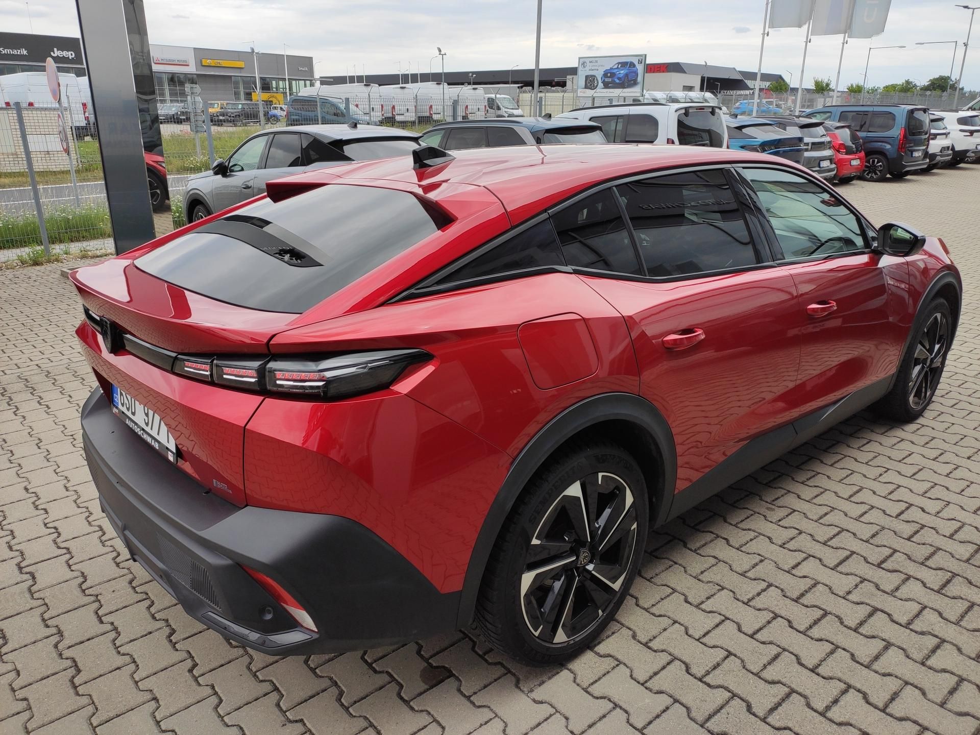 Peugeot 408, ALLURE PACK 1.2 130k AUT8 DPH - fotka 4
