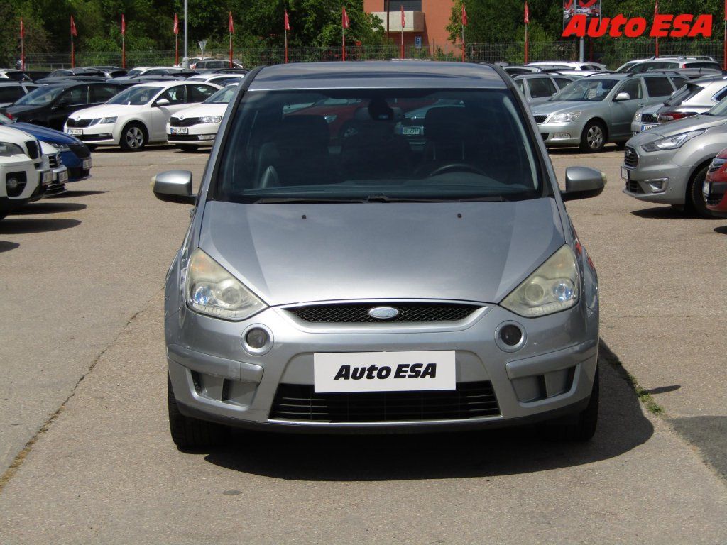 Ford S-MAX, 2.0 TDCi,AC - fotka 2