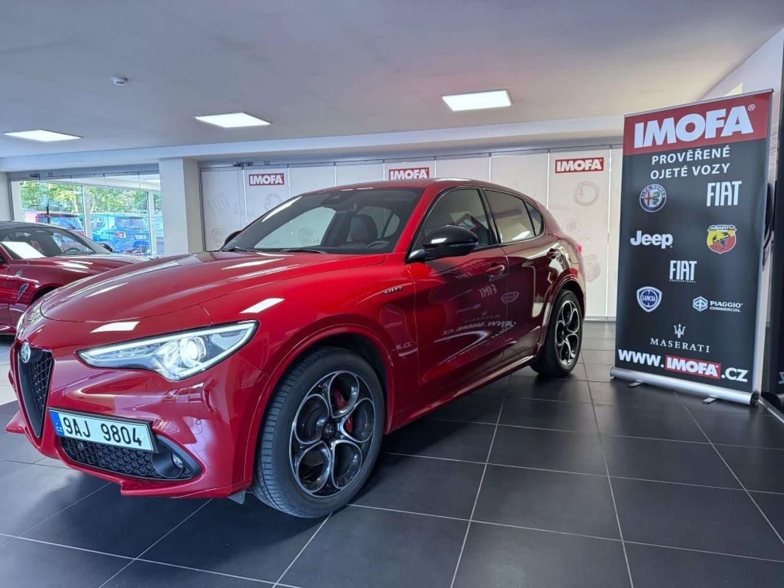 Alfa Romeo Stelvio, 2.2 JTDm 210k AT8 ZF Q4 4x4 - fotka 3