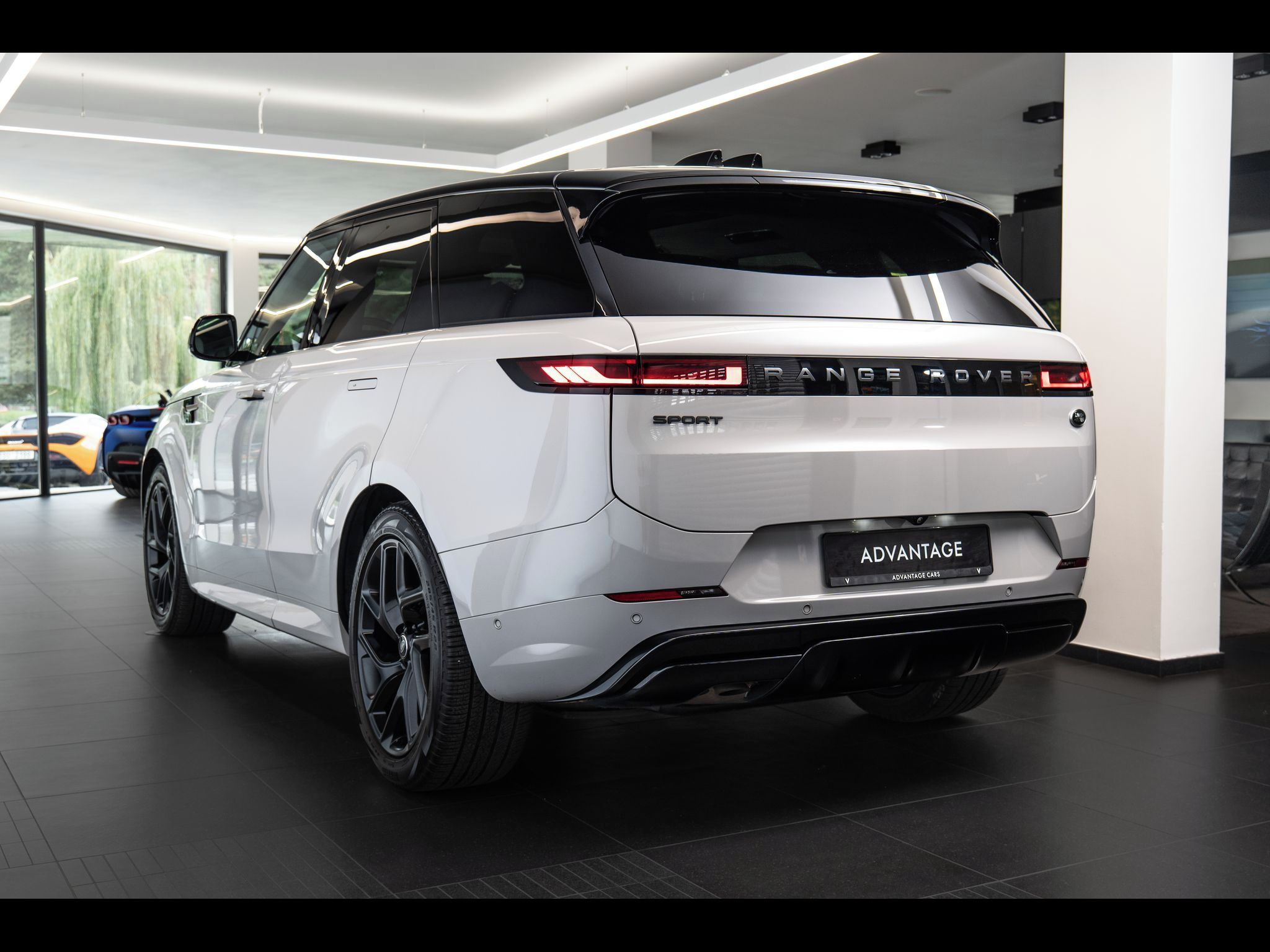 Land Rover Range Rover Sport, D300 DYNAMIC HSE - fotka 4