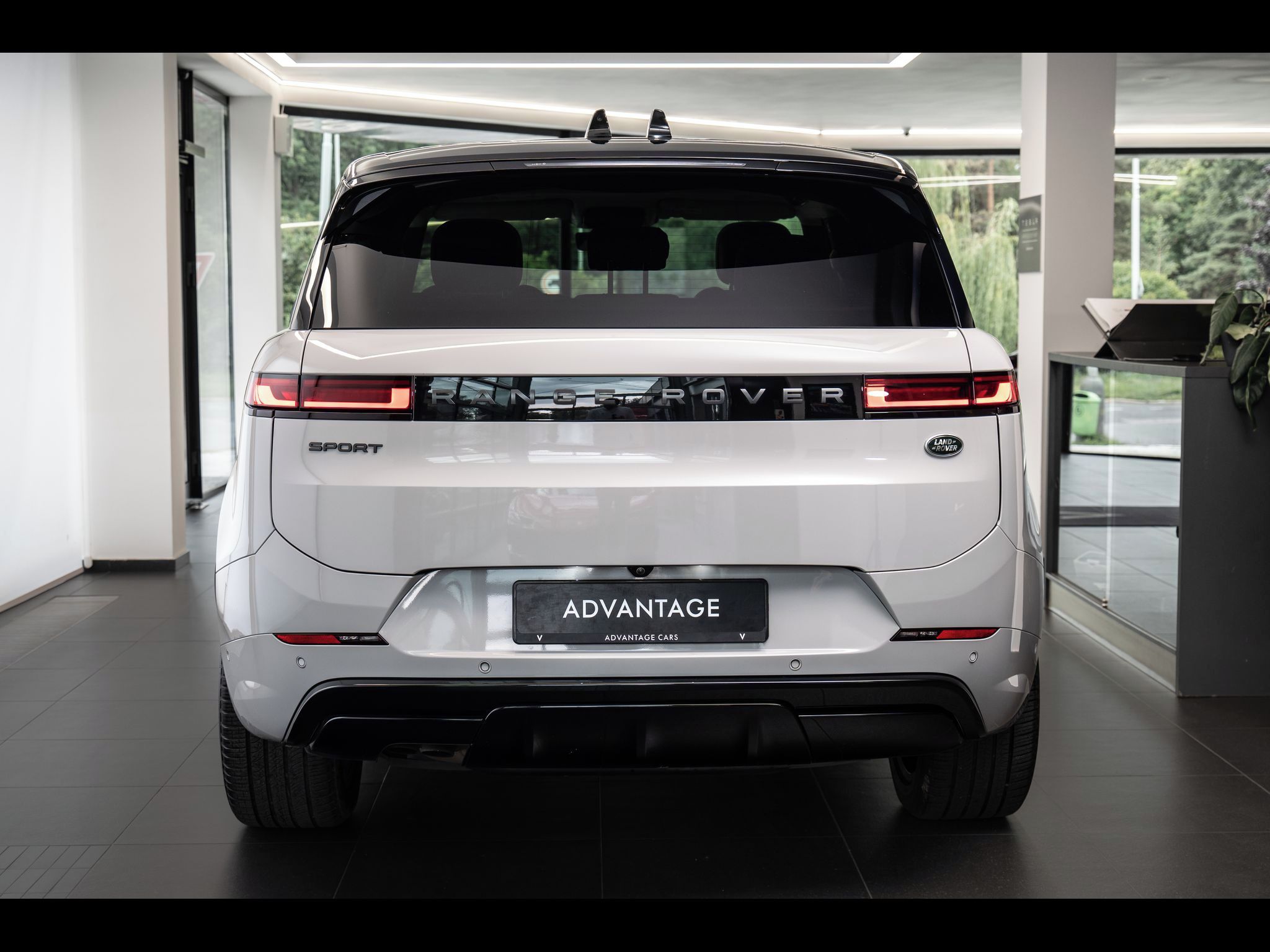 Land Rover Range Rover Sport, D300 DYNAMIC HSE - fotka 3