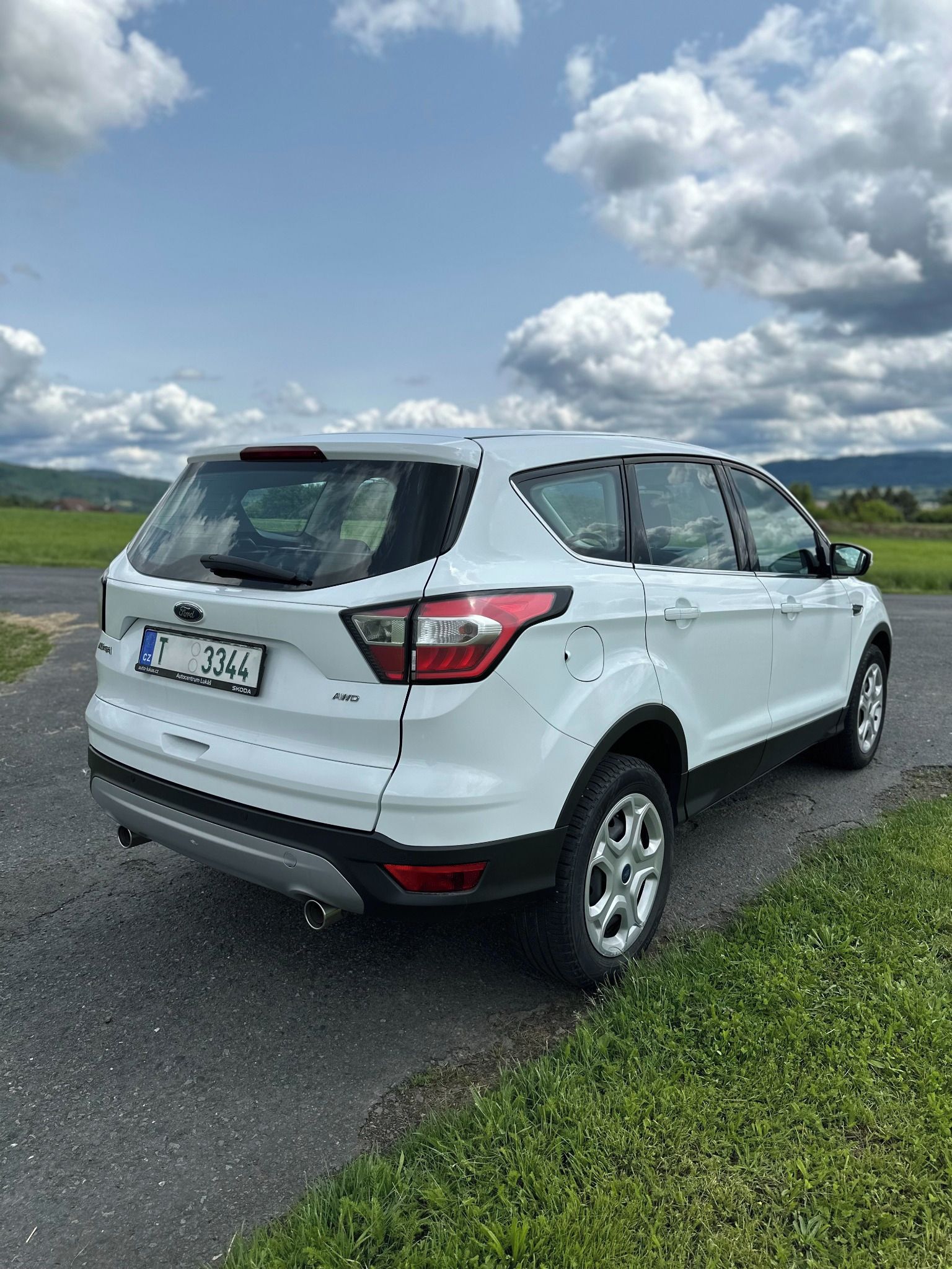 Ford Kuga, 4x4 DPH AUTOMAT - fotka 3