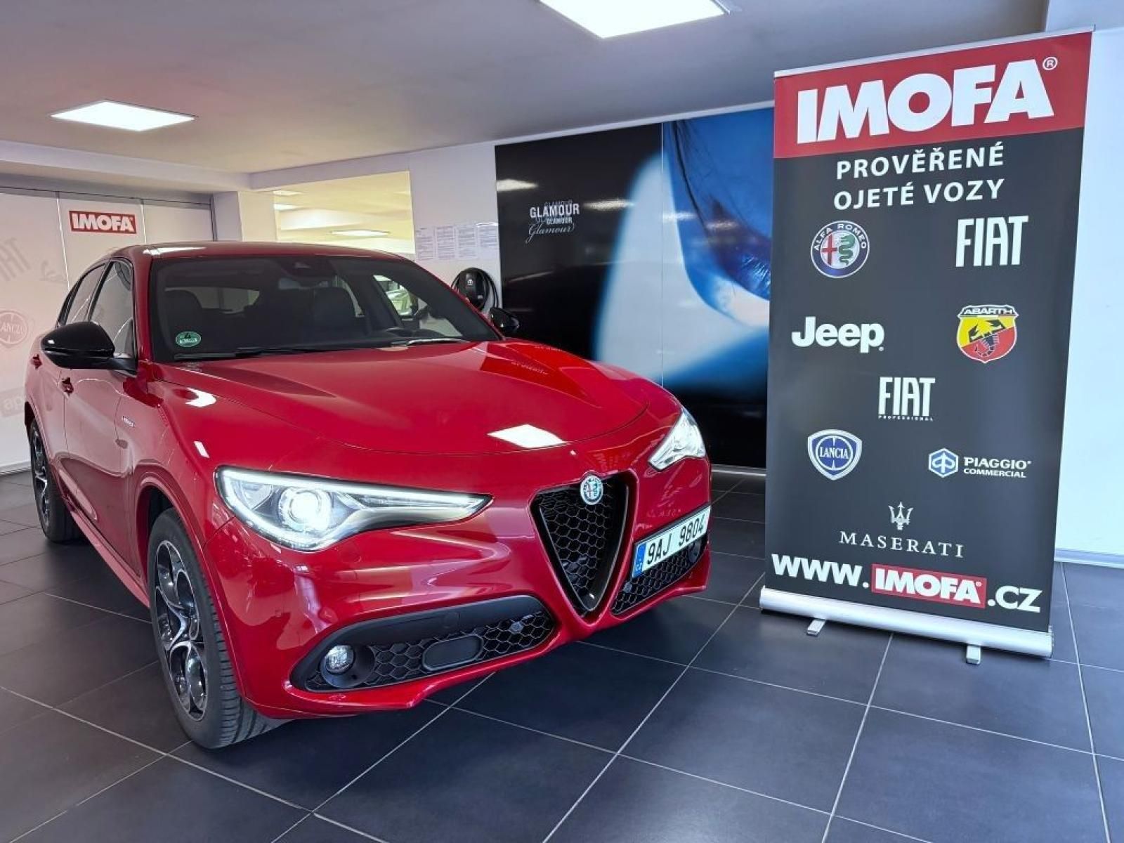 Alfa Romeo Stelvio, 2.2 JTDm 210k AT8 ZF Q4 4x4 - fotka 2