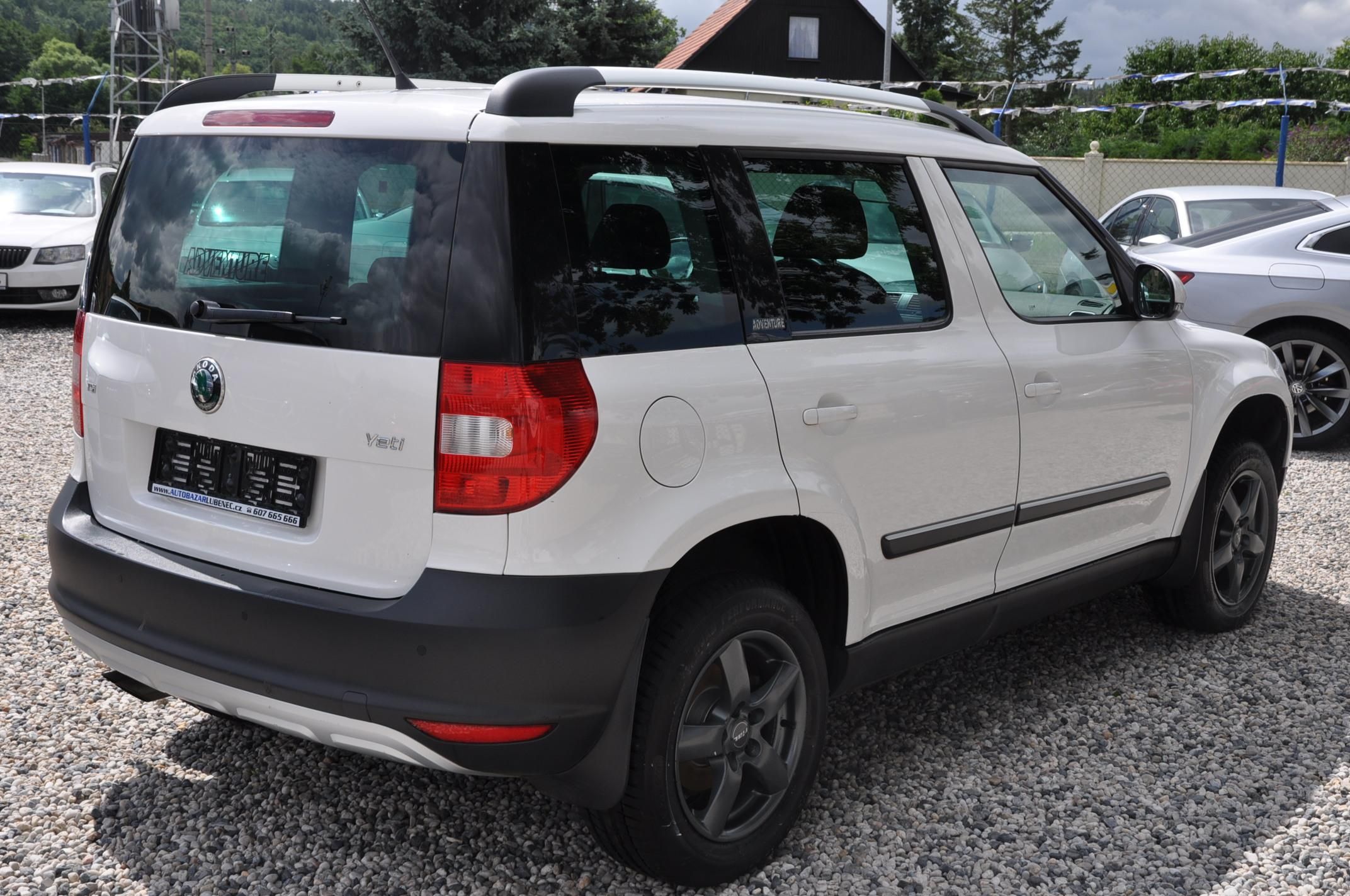 Škoda Yeti, 1.4TSi 90kW Ambiente ADVENTURE - fotka 3