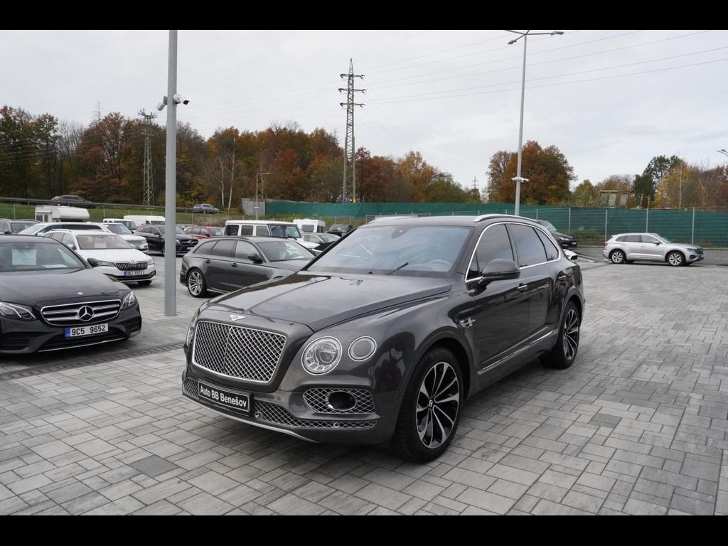 Bentley Bentayga, 6.0 V12 Mulliner, 4WD, ČR, DPH - fotka 2