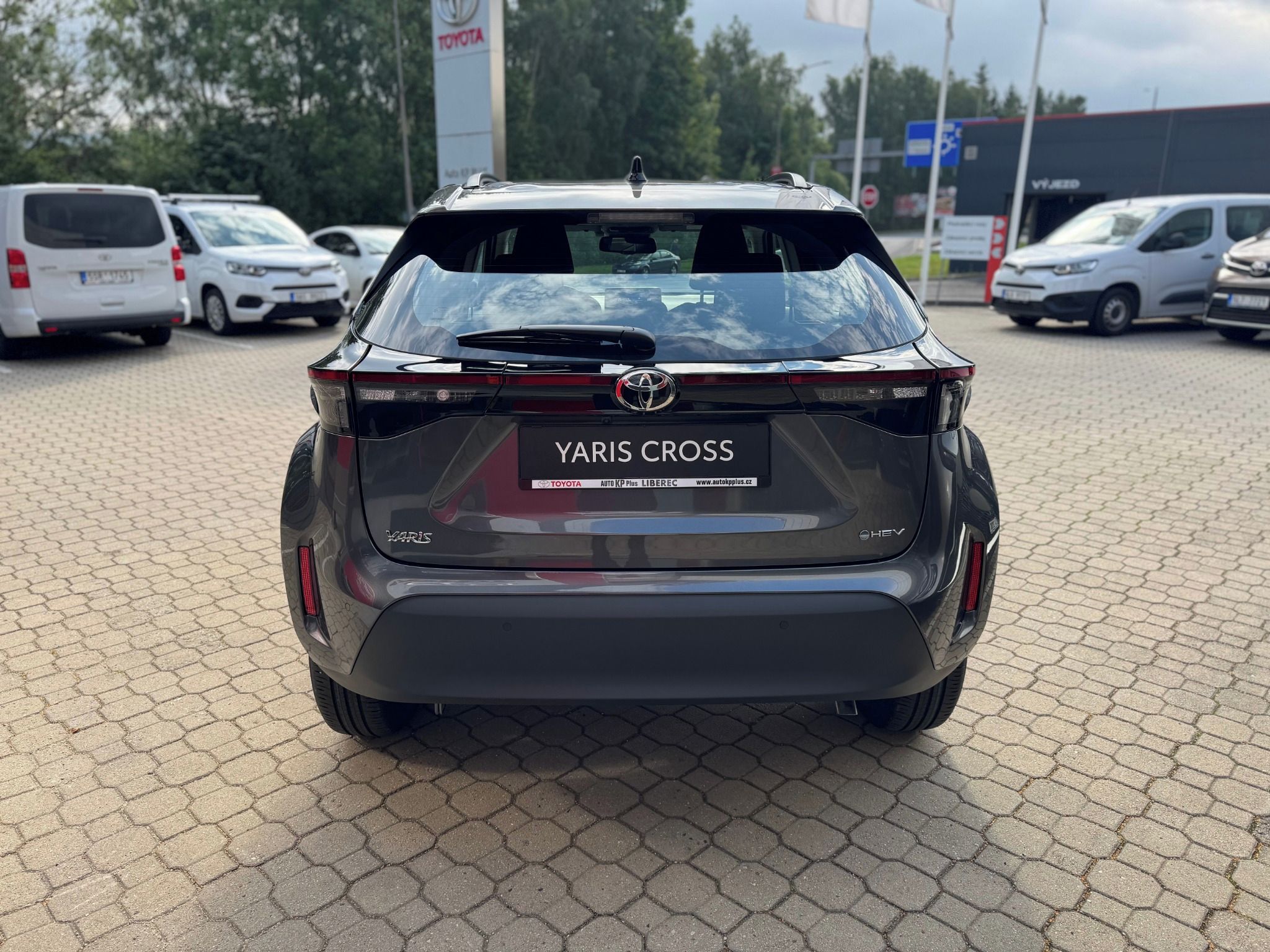 Toyota Yaris Cross, 1,5 HEV 116k Comfort - fotka 6