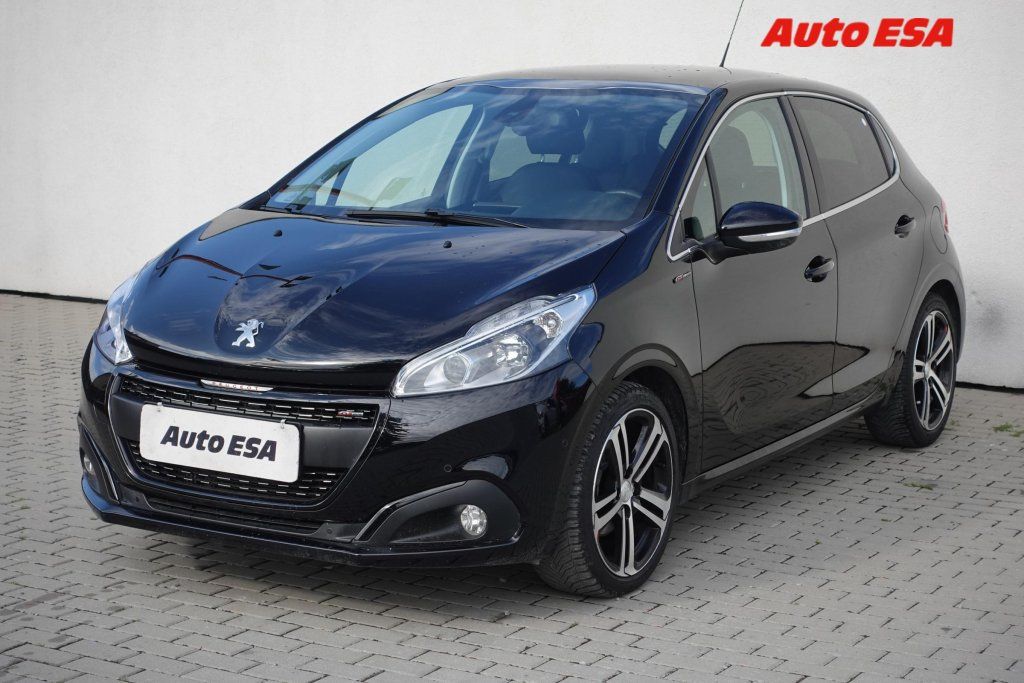 Peugeot 208, 1.2PT,GT Line,AT,panor - fotka 3