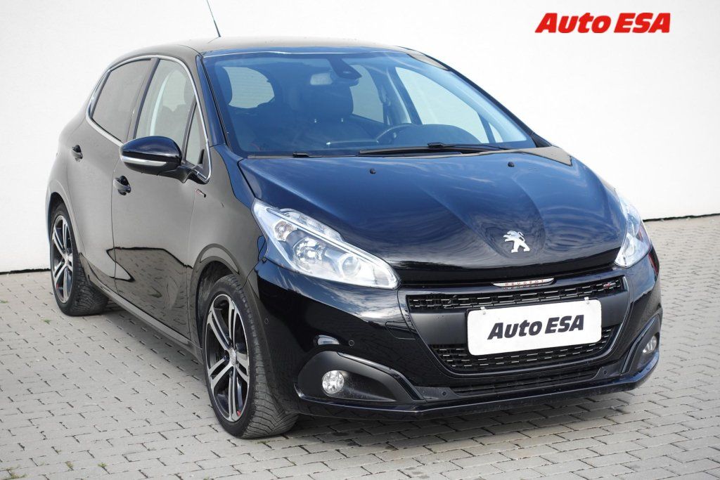 Peugeot 208, 1.2PT,GT Line,AT,panor