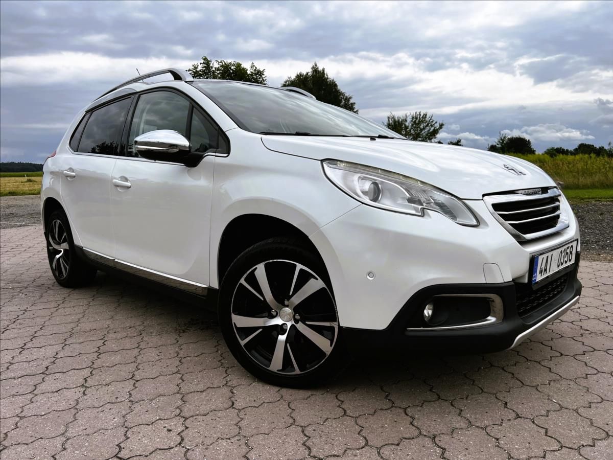 Peugeot 2008, 1,6 HDi 84 kW ALLURE PANO,NAVI - fotka 2