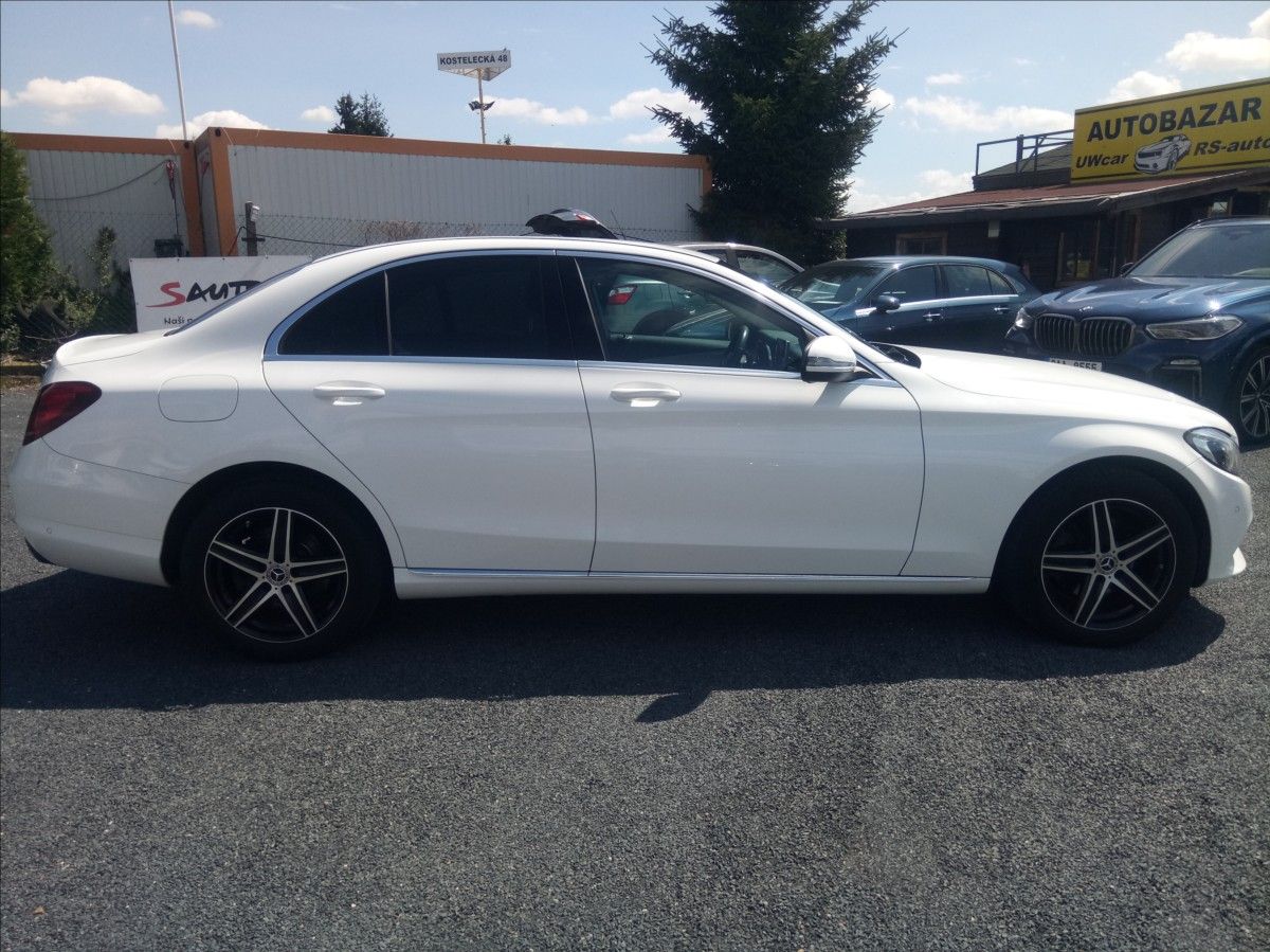 Mercedes-Benz Třídy C, 220d 4MATIC, AVANTGARDE,ČR, SE - fotka 6
