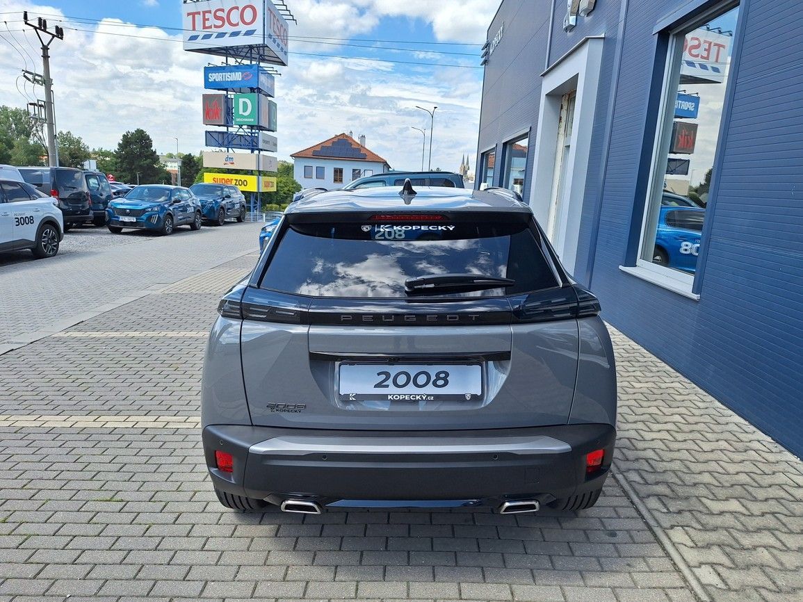 Peugeot 2008, ALLURE PureTech 130 EAT8 - fotka 4