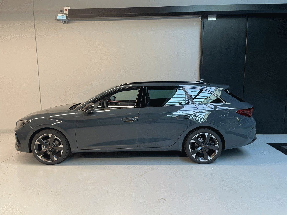 Cupra Leon, Sportstourer 1.5 TSI 150 - fotka 3