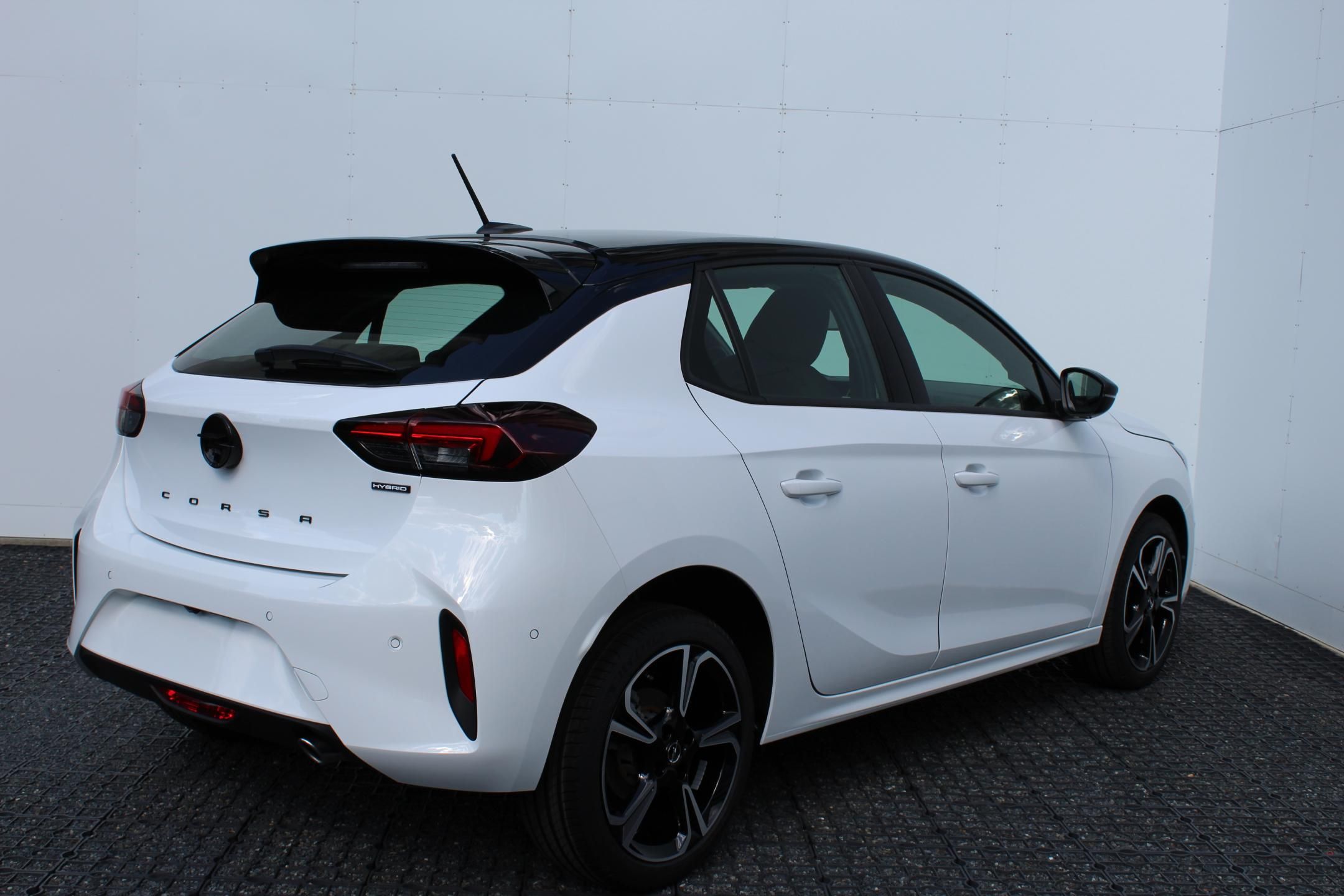 Opel Corsa, Hybrid GS 1.2 TURBO 110k eDCT6 - fotka 5