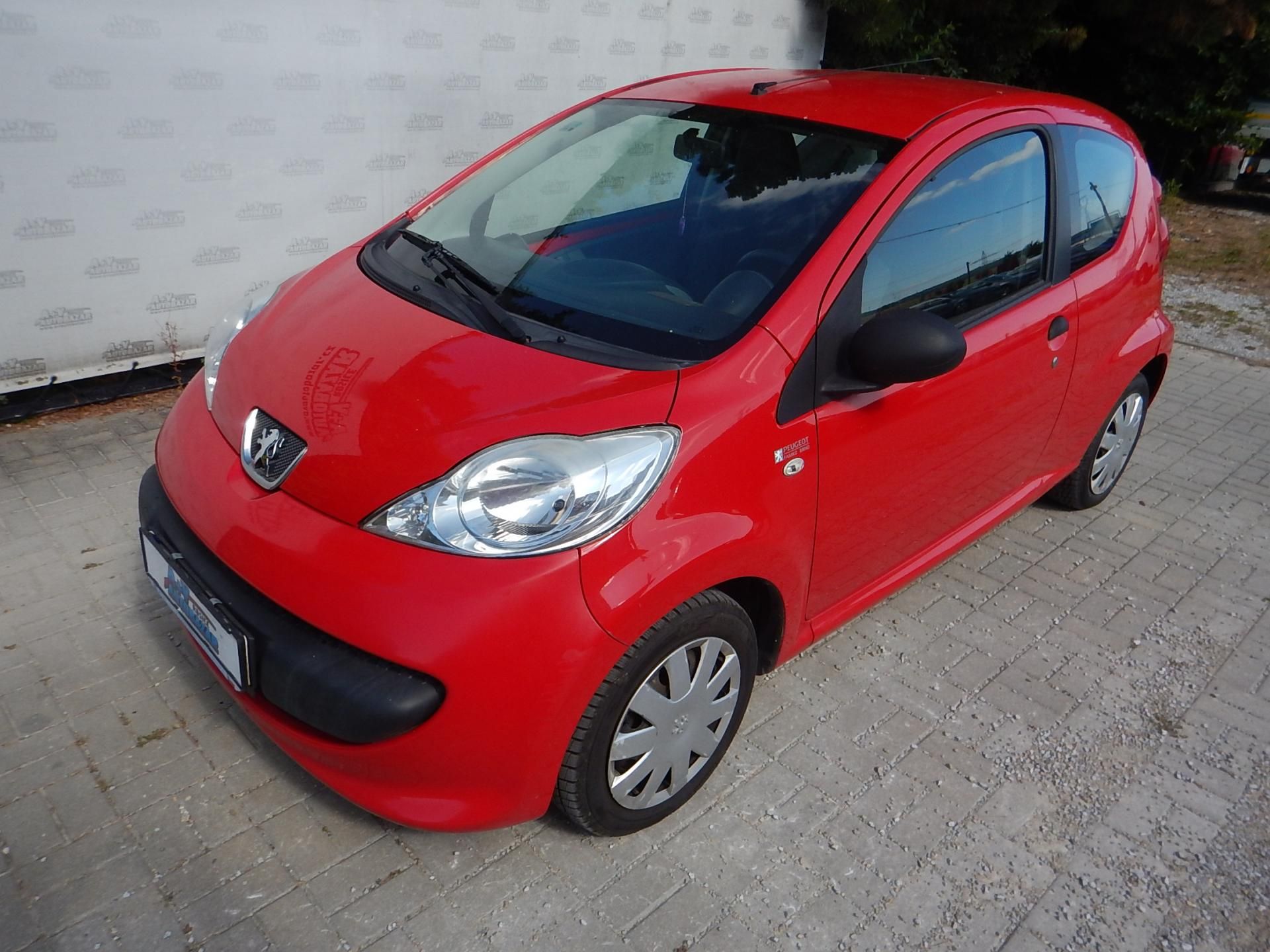 Peugeot 107, 1.0i, 69000 KM!!! - fotka 2