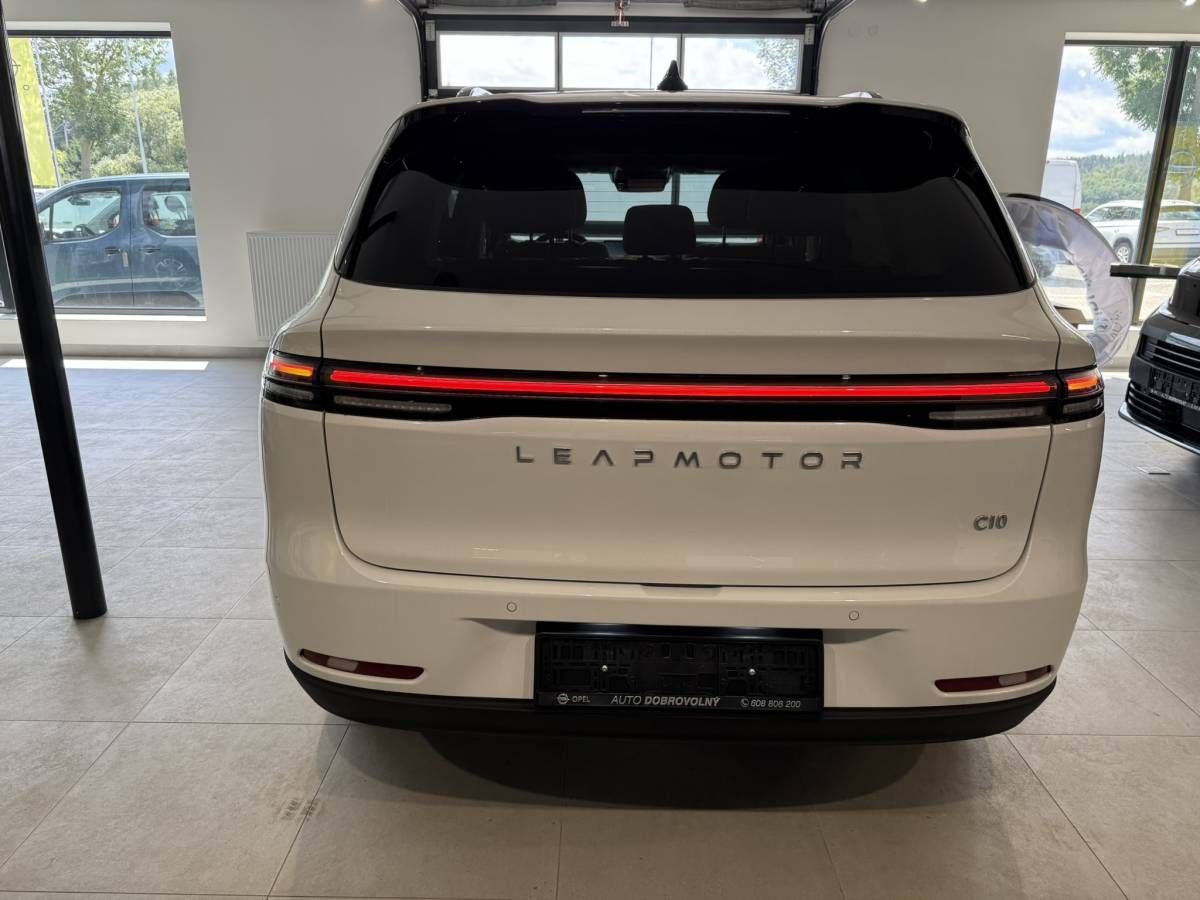 Leapmotor C10 REEV, C10 Design REEV (160kW)/D393DY - fotka 4