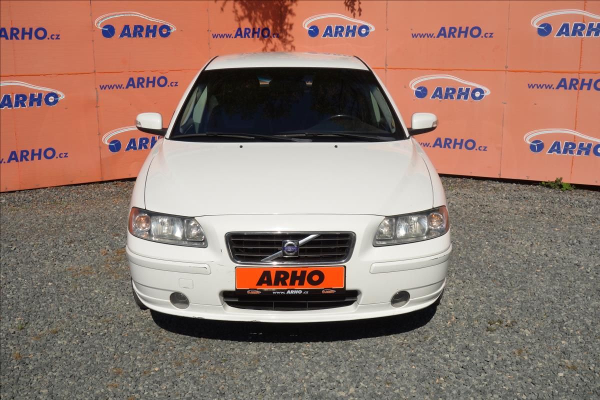 Volvo S60, 2,4 D5 93KW, MANUAL, AUT.AC. - fotka 2