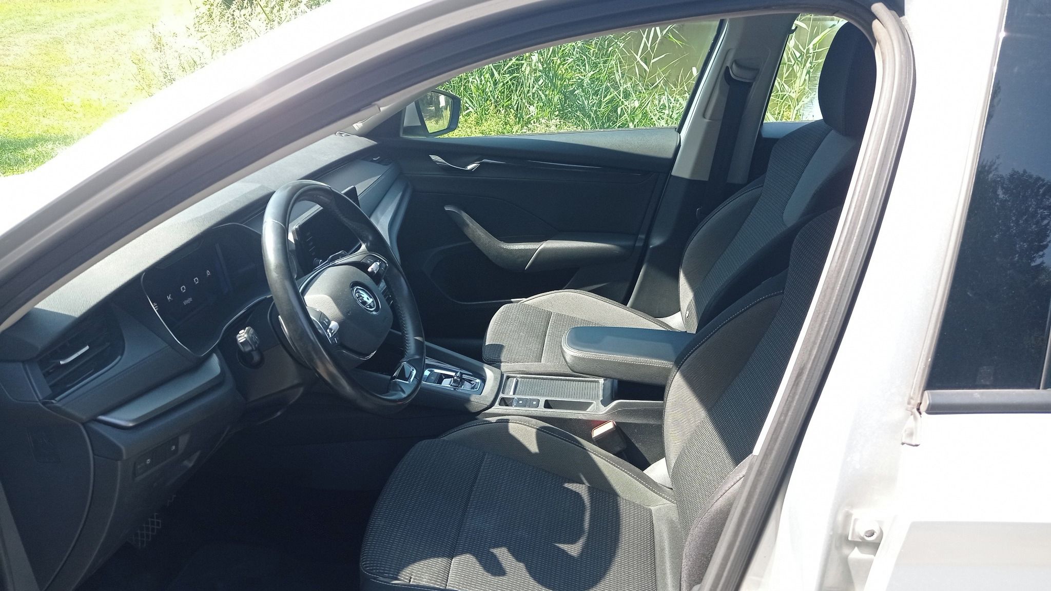 Škoda Octavia, 2,0 TDi Style 85KW Automat - fotka 6
