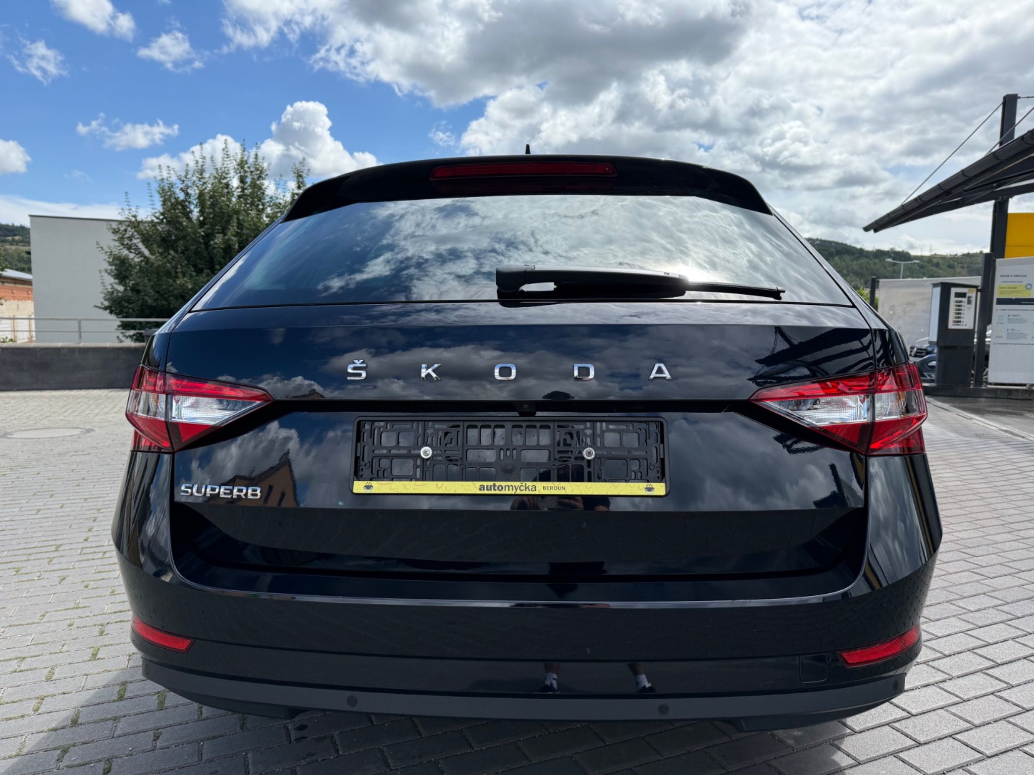 Škoda Superb, 1.5 TSI 110kW DSG 2/2021 DPH - fotka 5