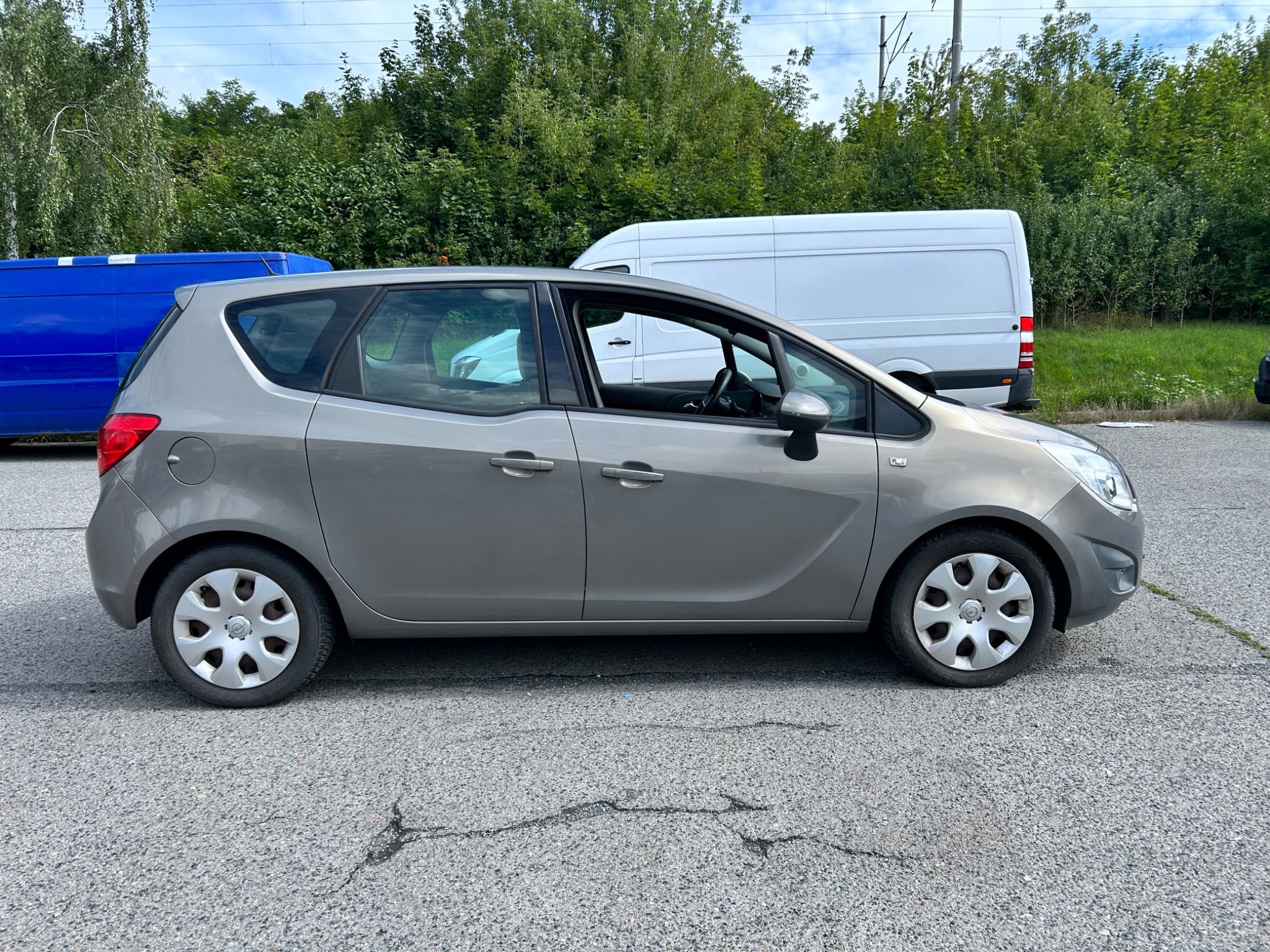 Opel Meriva, B 1,4 16V - fotka 4