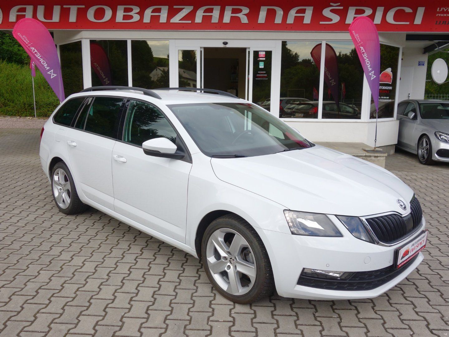 Škoda Octavia, 2.0TDI 110kW DSG -VÝBAVA-DPH! - fotka 2
