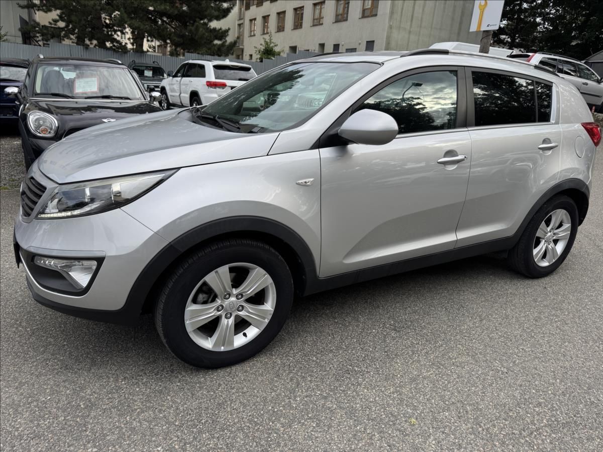 Kia Sportage, 1,7 BEZ KOROZE !! - fotka 3