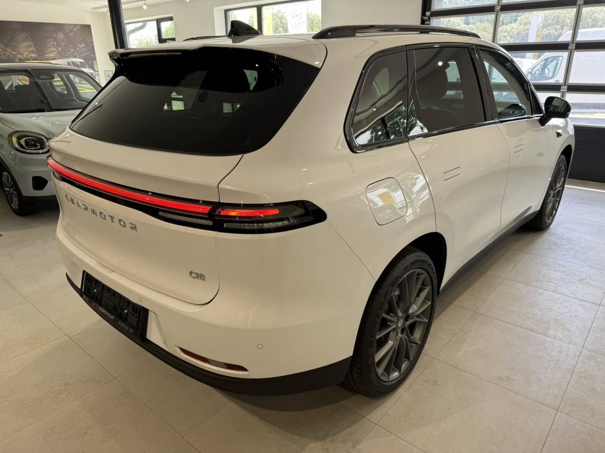 Leapmotor C10 REEV, C10 Design REEV (160kW)/D393DY - fotka 5