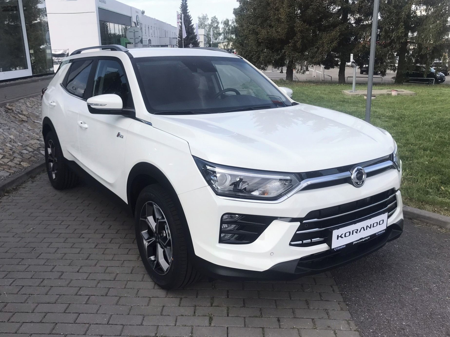 SsangYong Korando, 1,5 GDI Turbo 2WD 6AT SLEVA - fotka 3