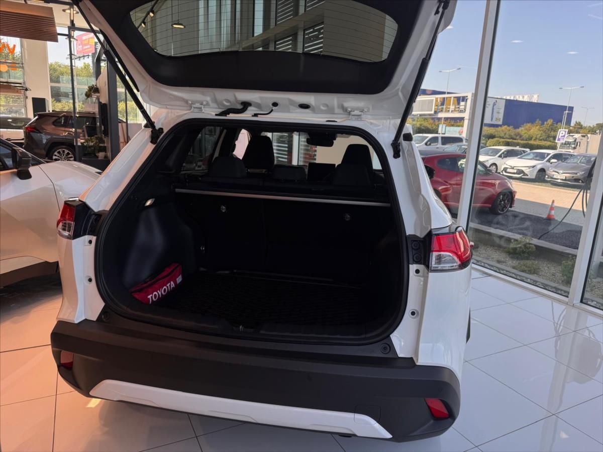 Toyota Corolla Cross, 1,8 MC25 HEV CVT  Comfort Busi - fotka 4