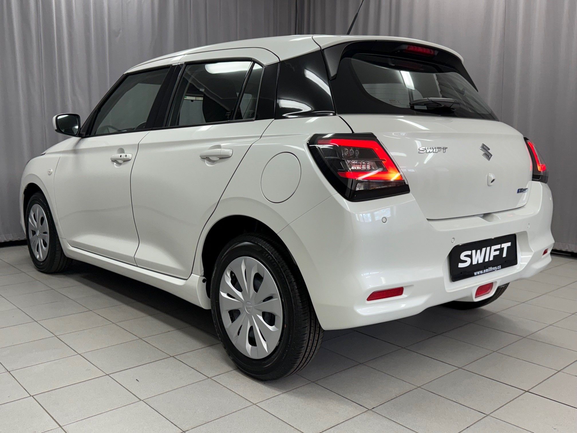 Suzuki Swift, 1,2 Comfort 4x2- vůz ve výrobě - fotka 6