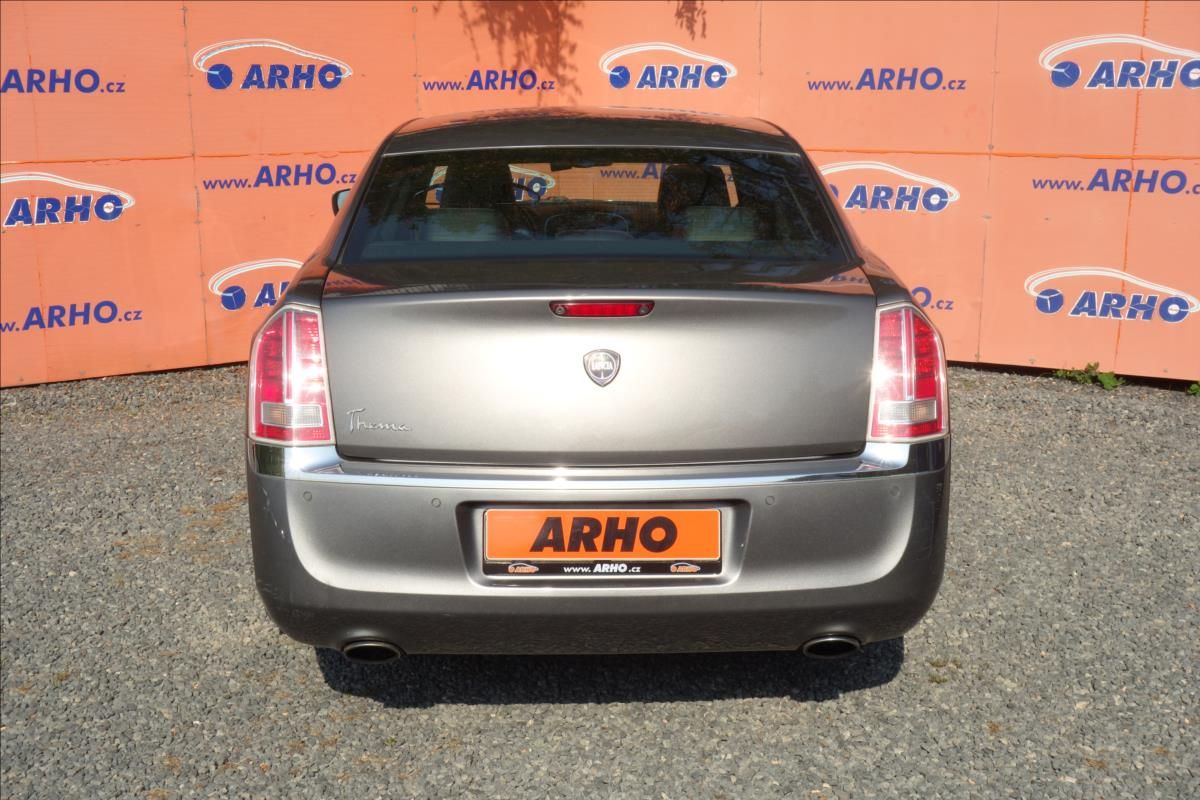 Lancia Thema, 3,0 CRD V6 140KW, PLATINUM. - fotka 6