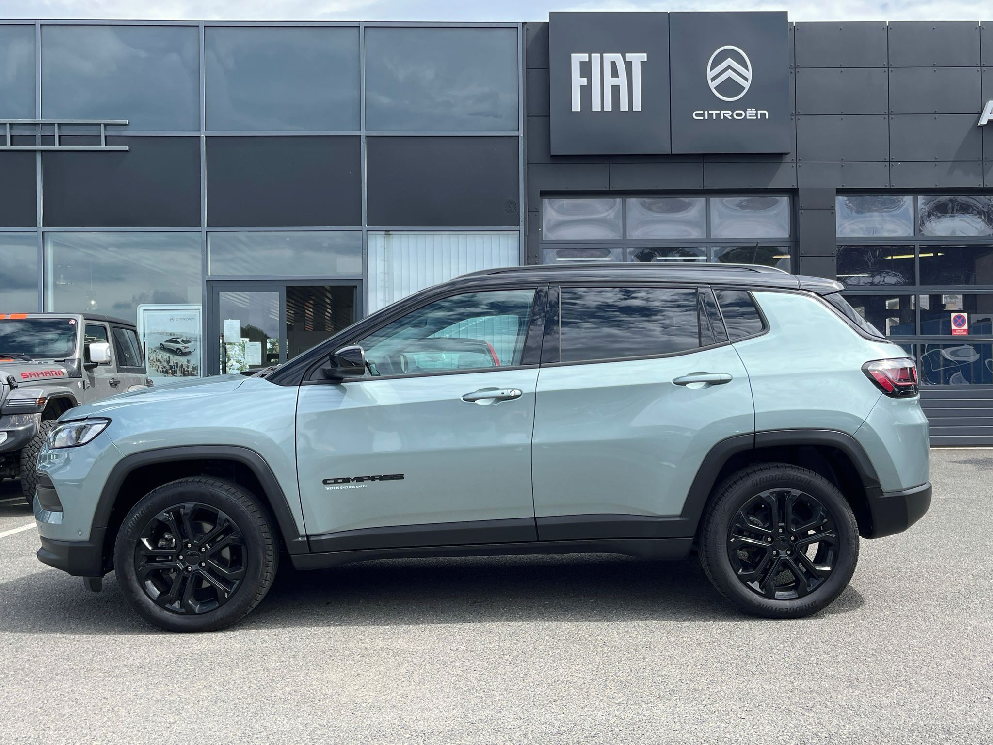 Jeep Compass, 1.5 130k SUSTAINABILITY ZÁRUKA - fotka 3