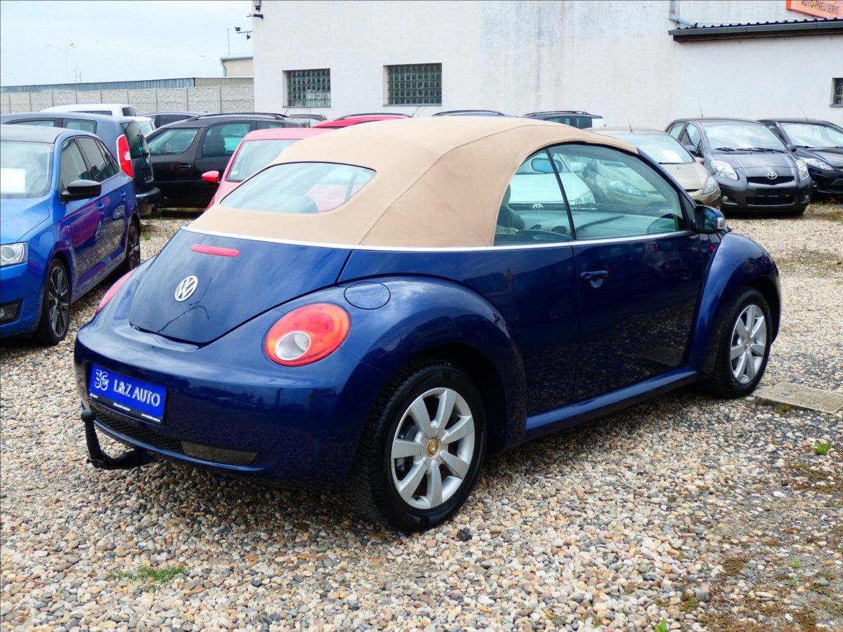 Volkswagen New Beetle, 1,6 MPi - fotka 6