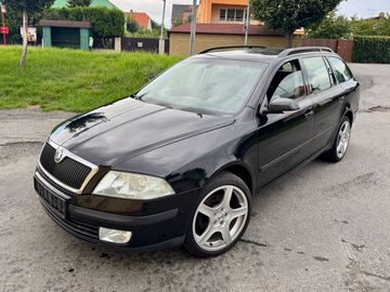 1.9TDi 77kW. AC.Serv.Kniha