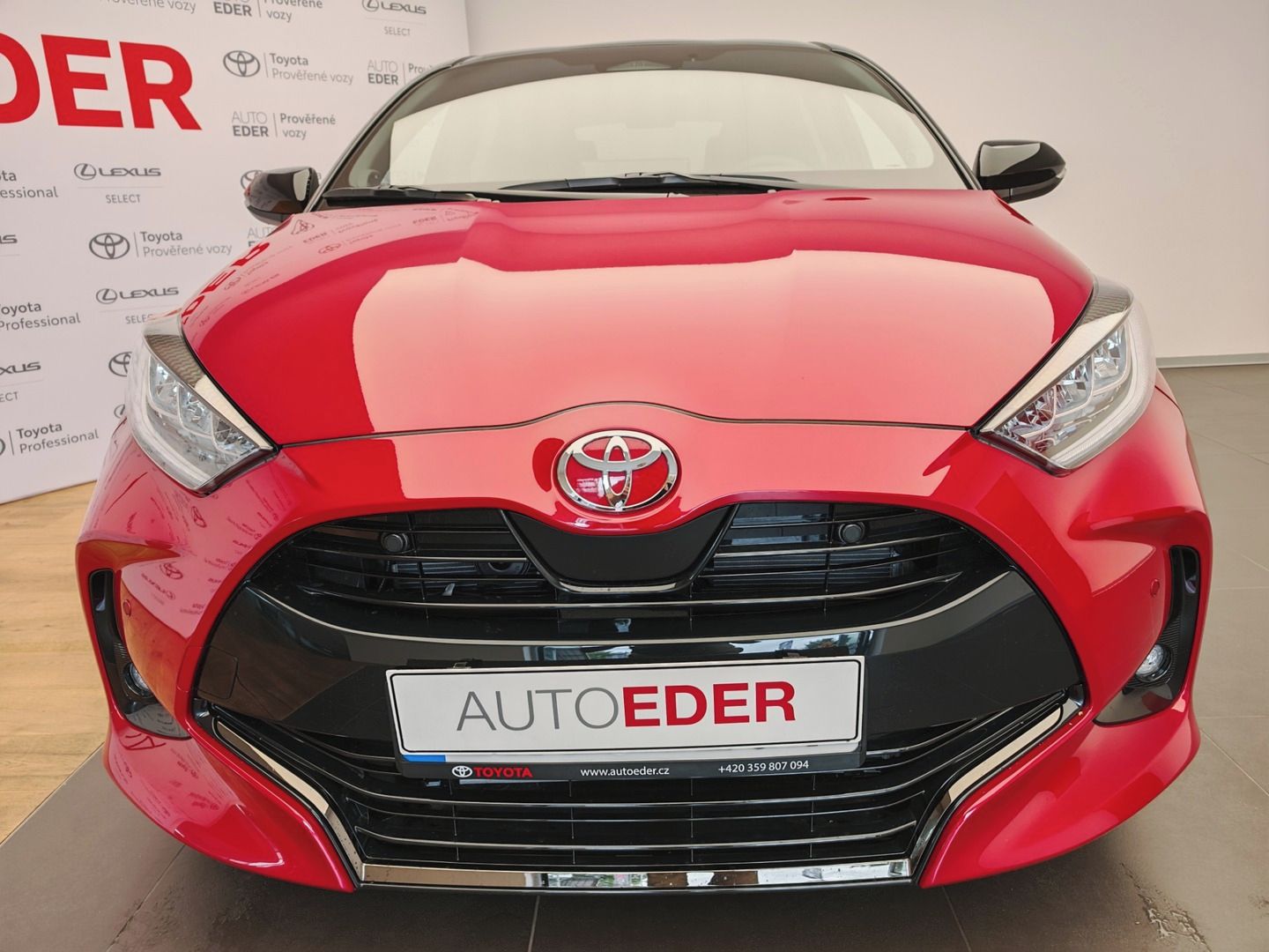 Toyota Yaris, 1.5 TNGA HEV Executive VIP - fotka 2