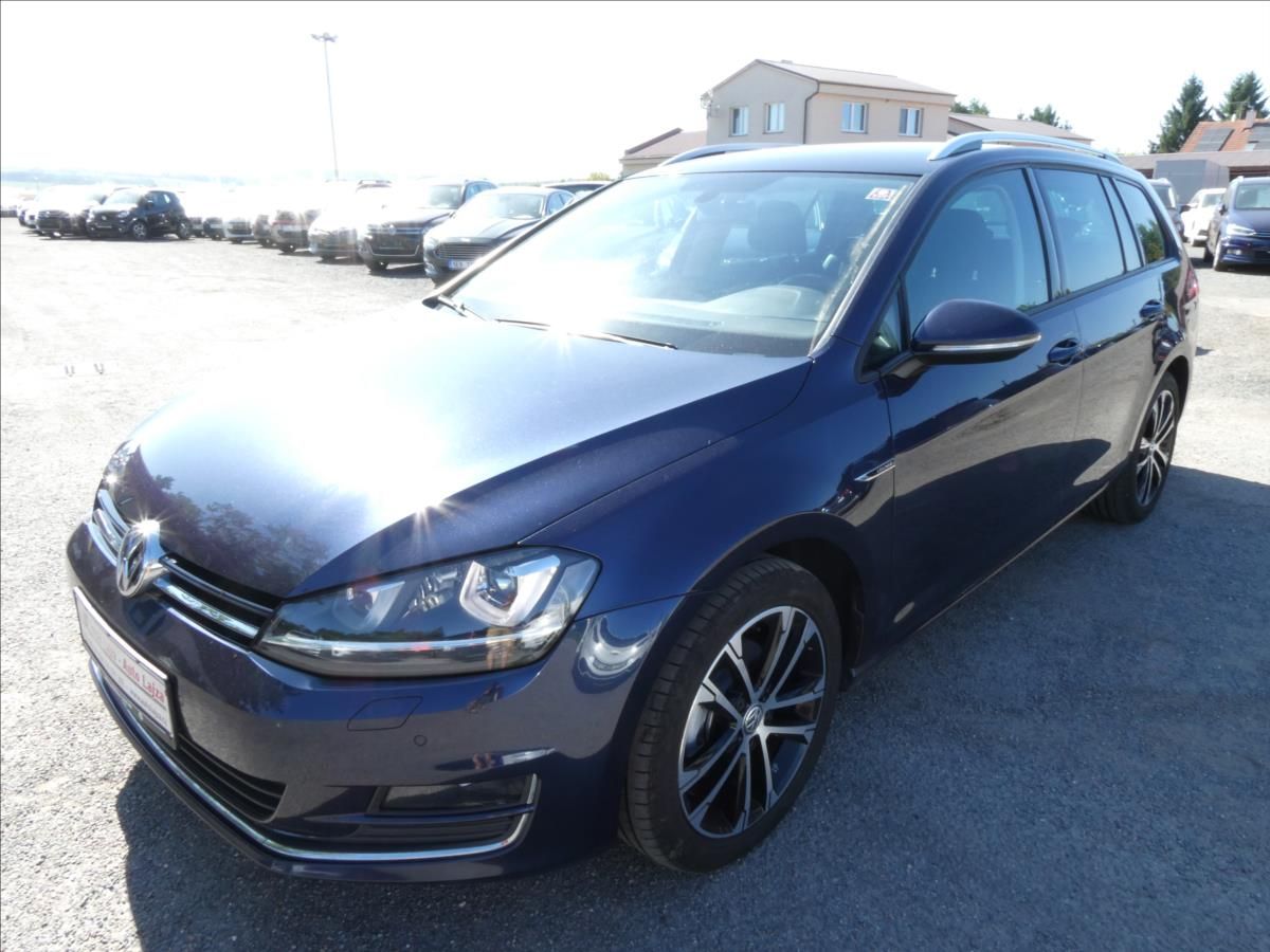 Volkswagen Golf, 2,0 TDi 1.maj.,LOUNGE,serviska - fotka 3