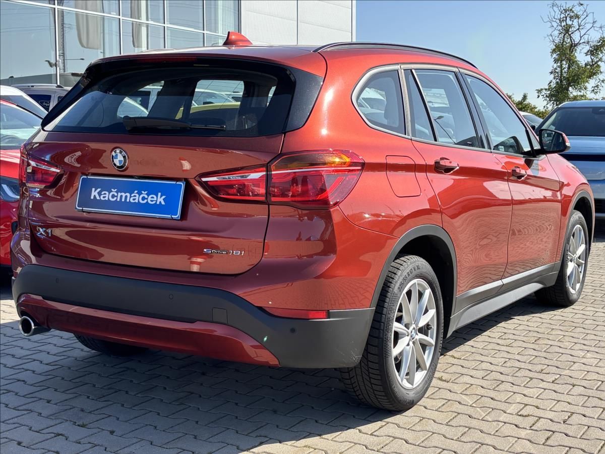 BMW X1, 1,5 18i sDrive 100kW Advantage - fotka 5