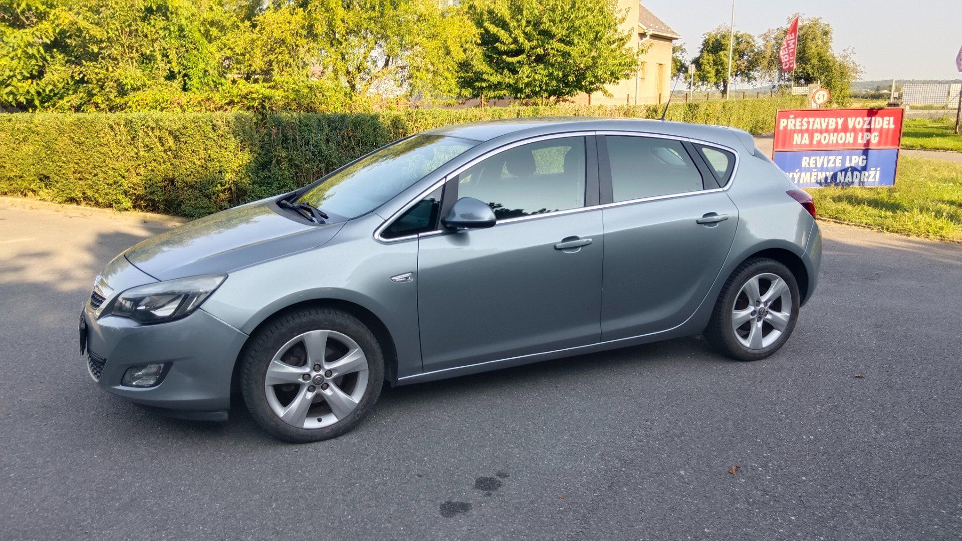 Opel Astra, 1.4 I 103KW - fotka 3