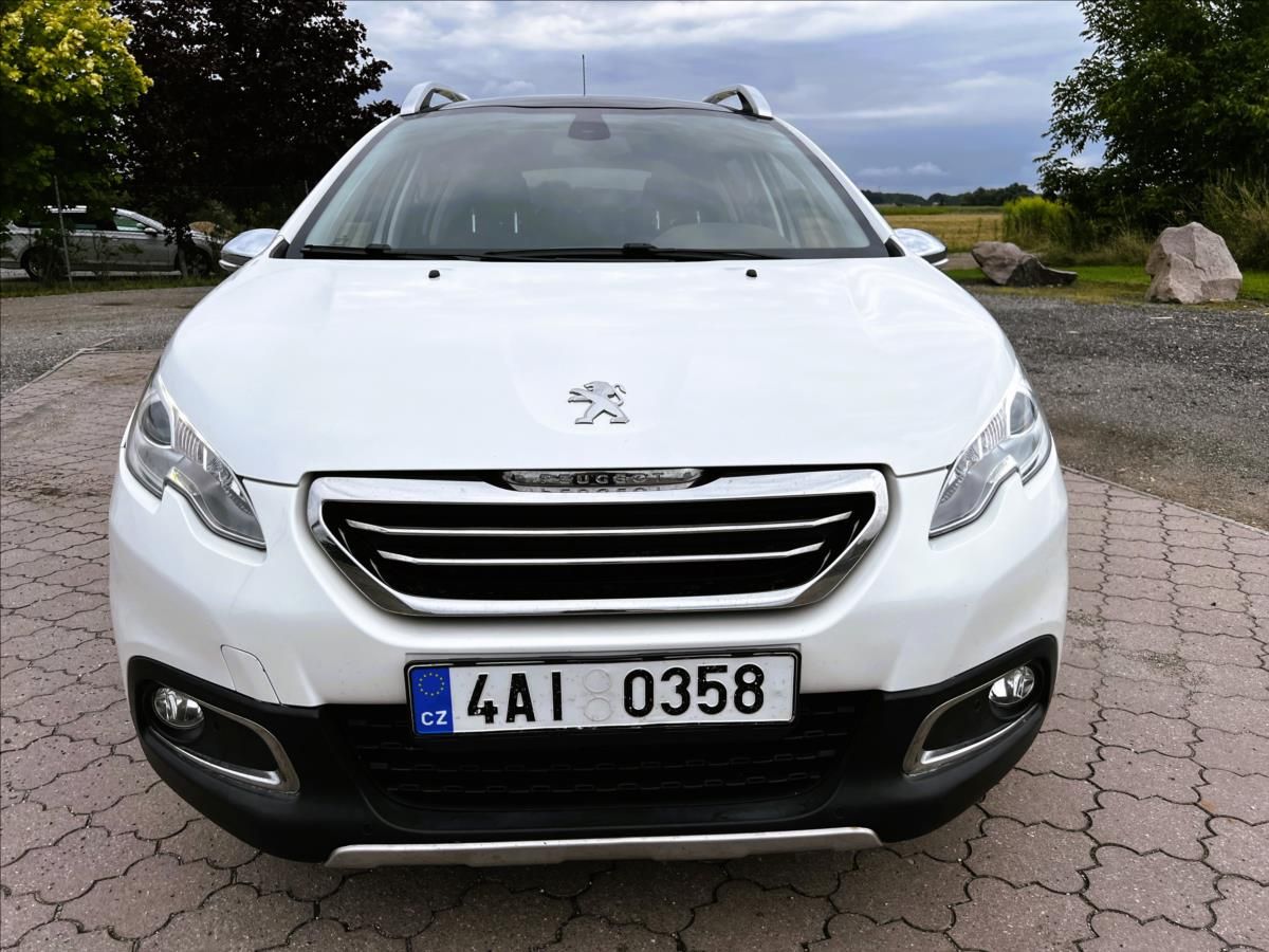 Peugeot 2008, 1,6 HDi 84 kW ALLURE PANO,NAVI - fotka 3