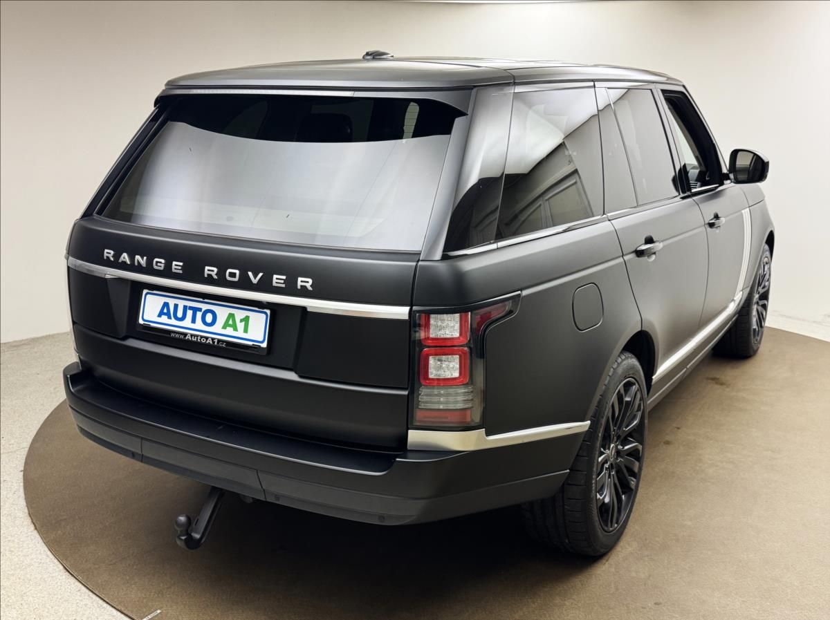 Land Rover Range Rover, 4,4 V8 250kW DPH MASÁŽ PANO TZ - fotka 4