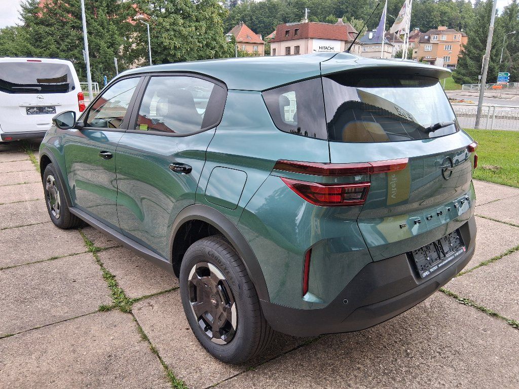 Opel Frontera, EDITION HYBRID 1,2 TURBO 81kW - fotka 6